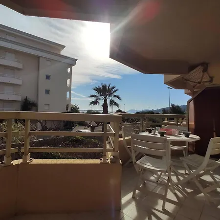 2 Pieces Avec Terrasse A 100m De La - Parking Prive, Antibes - Fr-1-252-155 Appartement